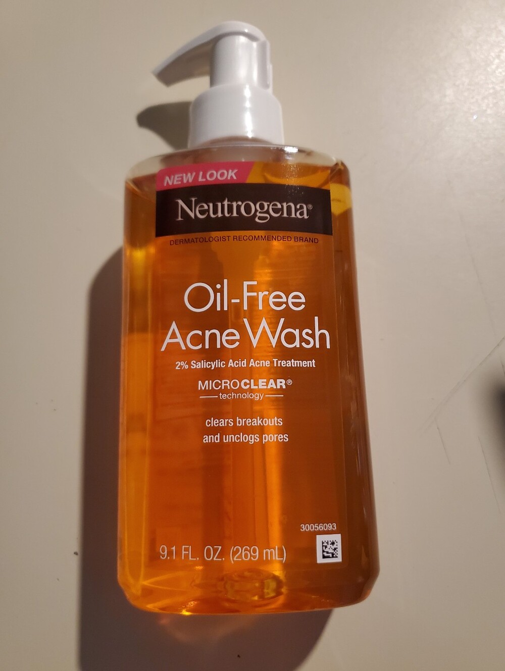 Neutrogena Oil-Free Acne Wash 3 BOTTLES - BUNDLE - Picture 4 of 6